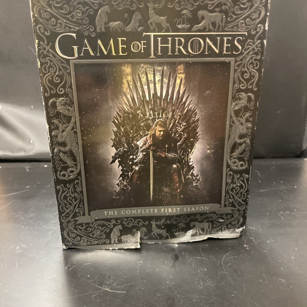 Game of Thrones - Complete First Season Blu-Ray Disc Set
